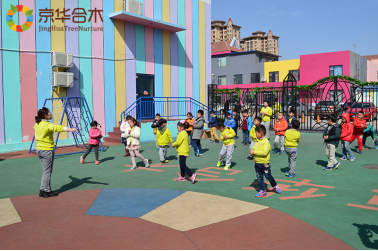 �������ձ����׶�԰�������üҳ����İ���